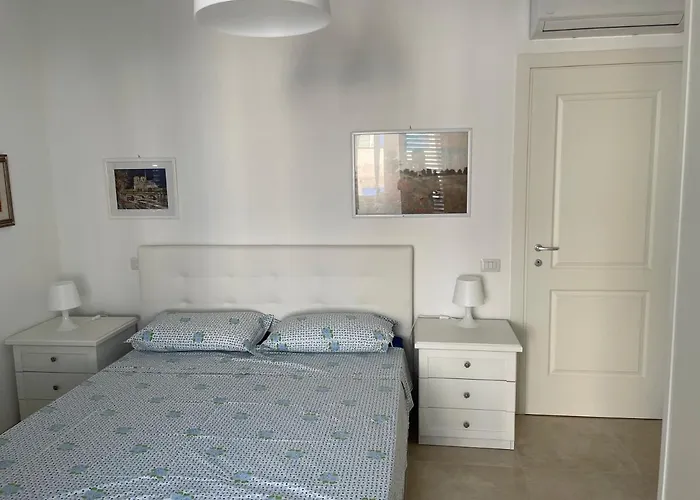 Portinente Lipari (Isola Lipari)